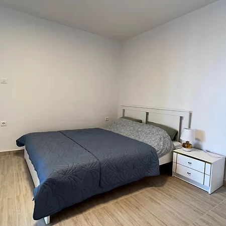D&m Apartment